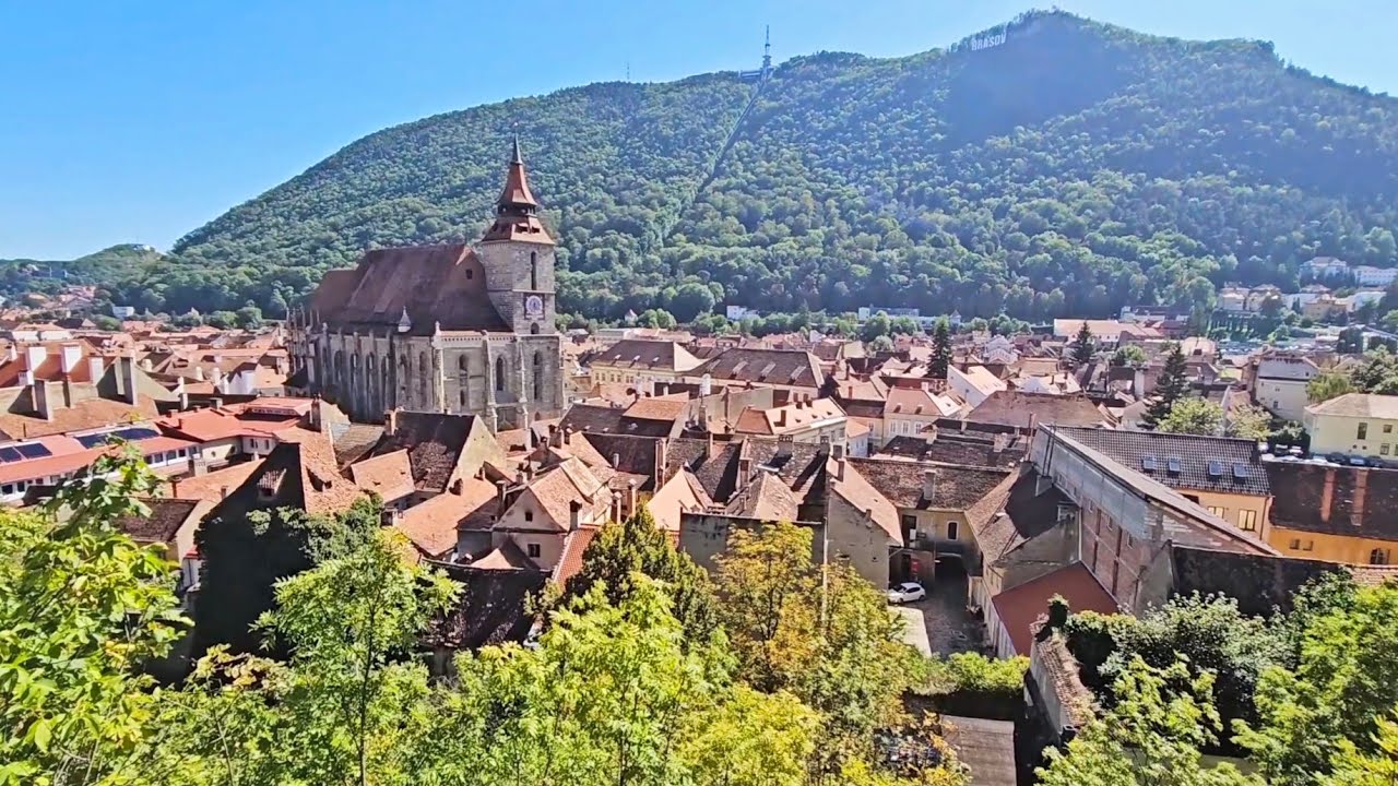 O dimineață &icirc;n Brașov: Șcheii, Strada Sforii și Piața Sfatului