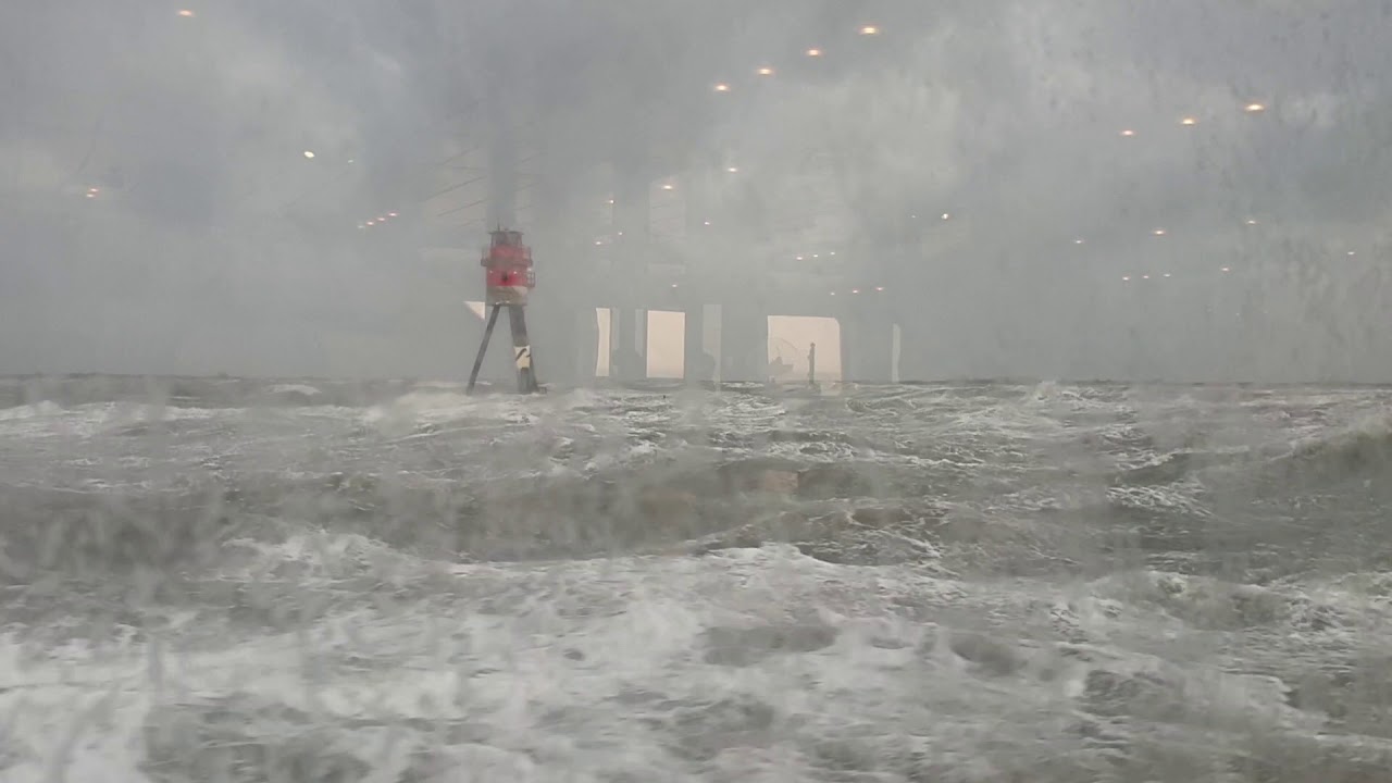 BORKUM... ORKAN VICTORIA🌬  bringt die FÄHRE ⛴ ins Schwanken🚢 02/2020