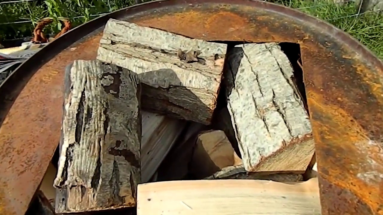 Making lumpwood charcoal. first attempt at making charcoal & a video.