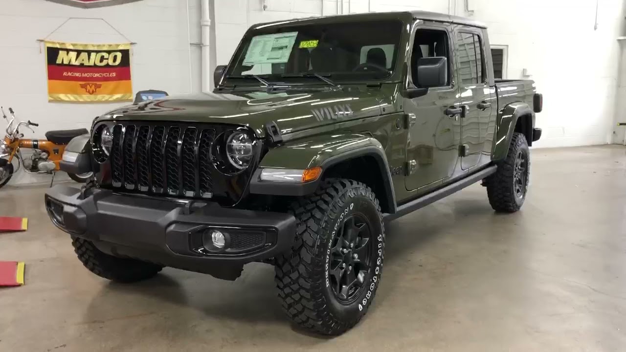 2021 Willys Edition Jeep Gladiator in Sarge Green