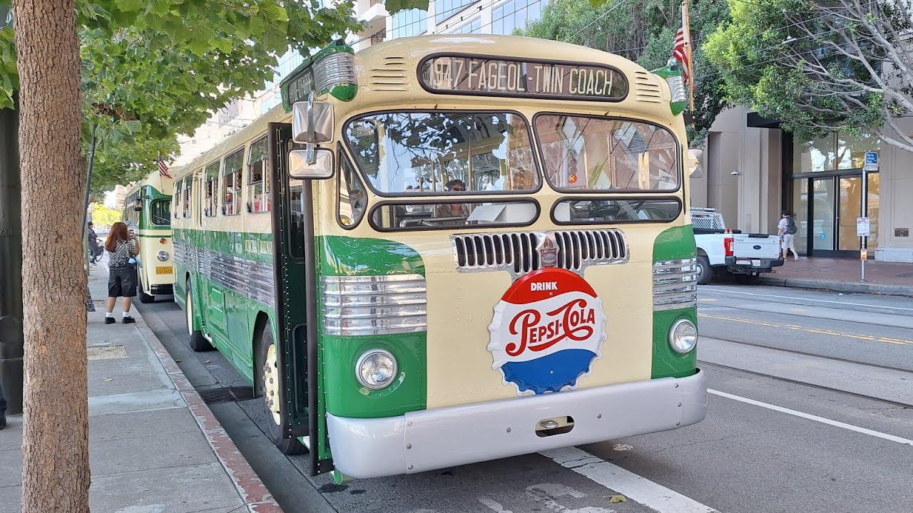 SF MUNI 1947 Fageol Twin Coach 44-D #0163 | Muni Heritage Weekend 2025