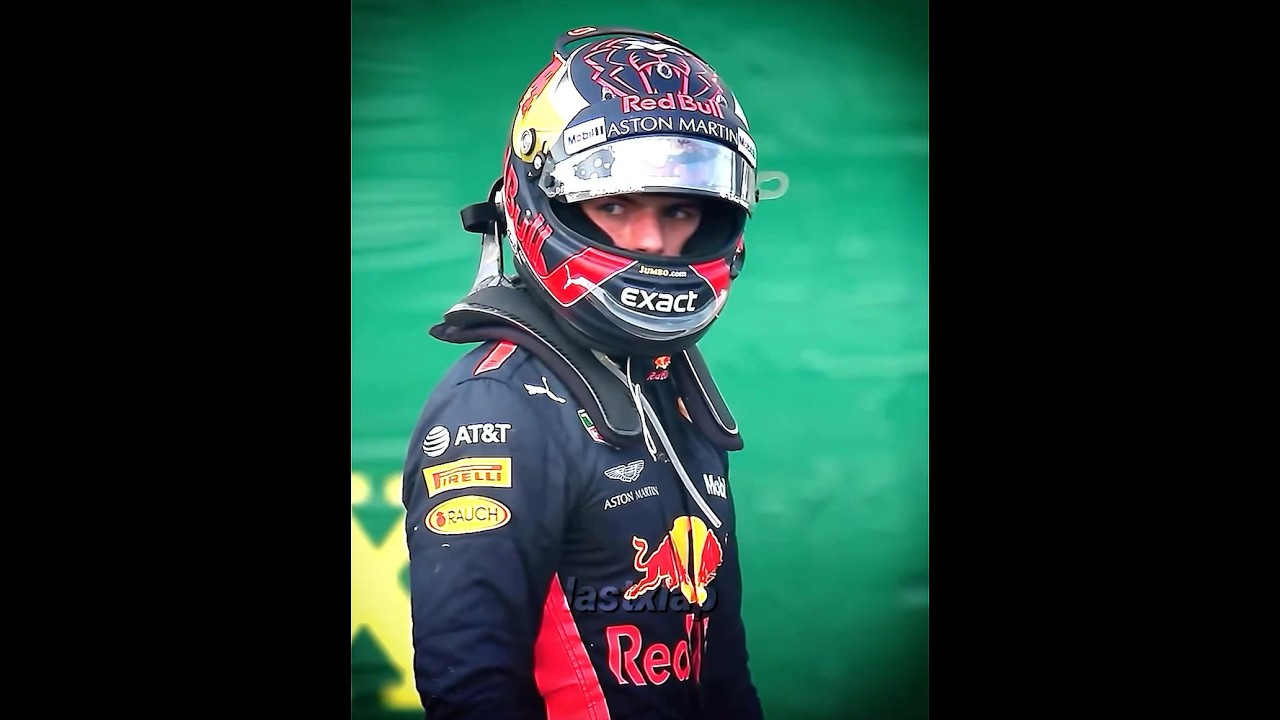 When Daniel Ricciardo and Max Verstappen crashed at Baku  #f1