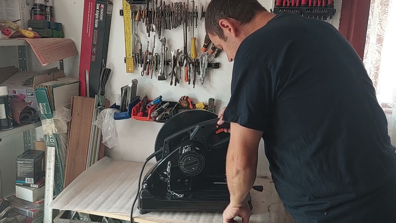 unboxing mașină de debitat metal BestCraft EC 553