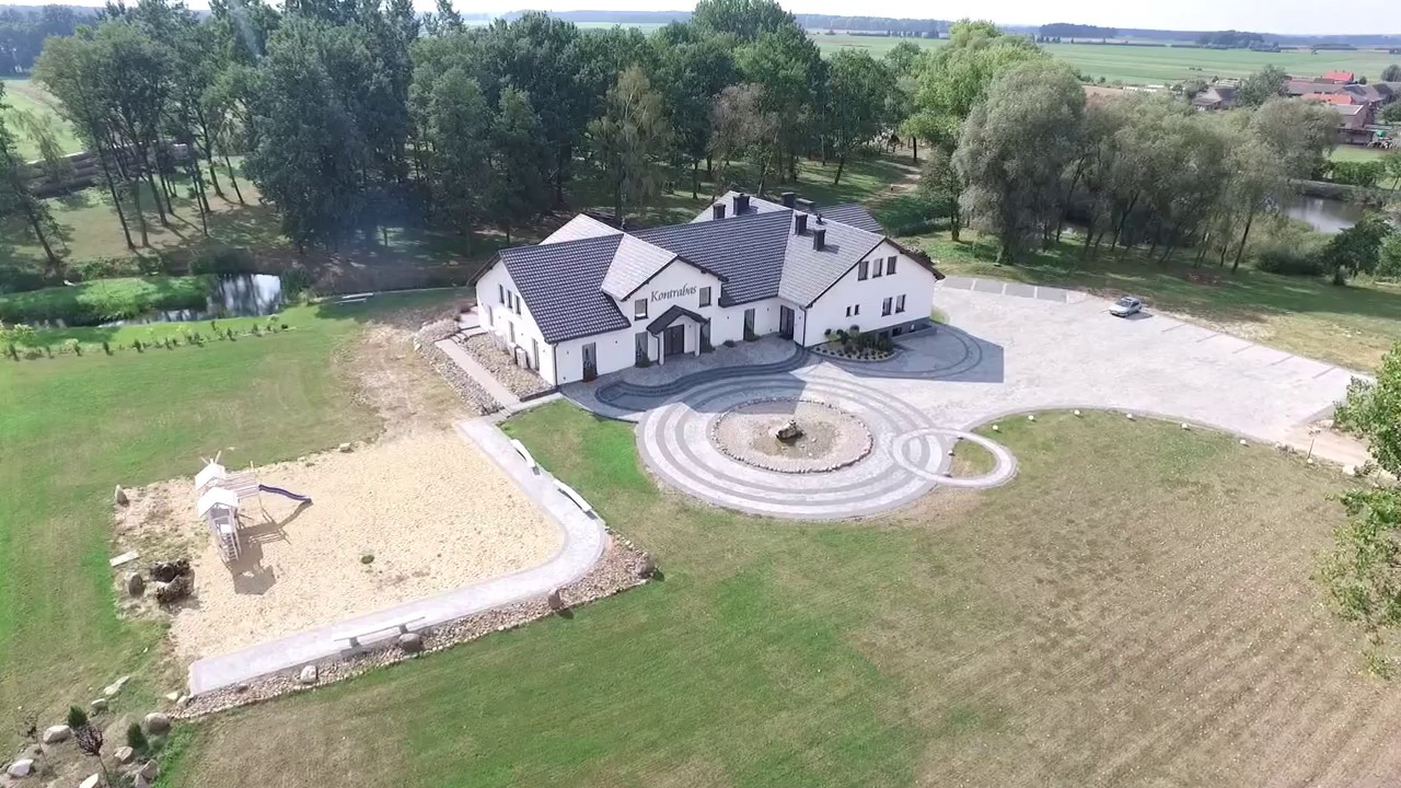 sala bankietowa kontrabas rok 2016