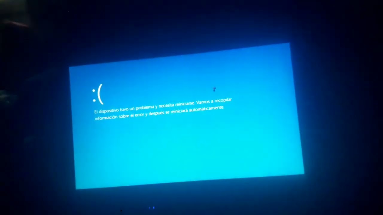 (Ronald's Old Video) Candy Crush Saga Game Has BSOD