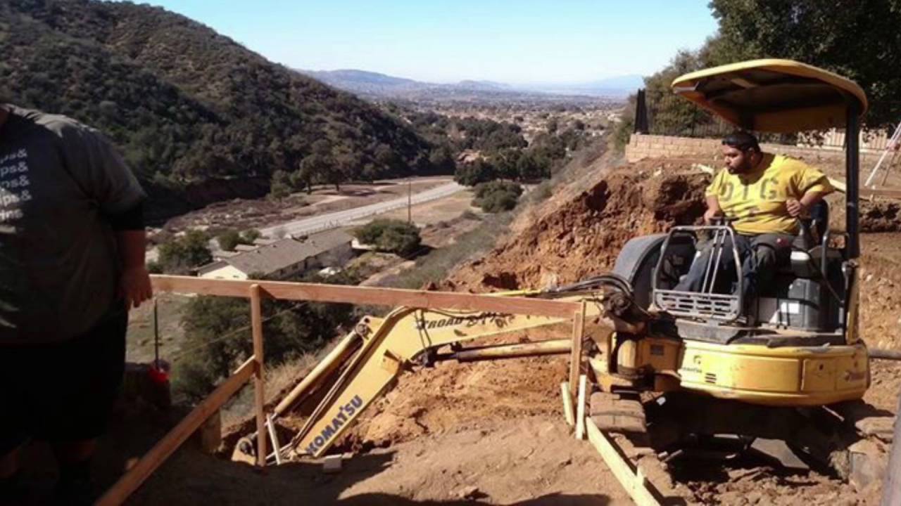 Cliff side swimming pool dig