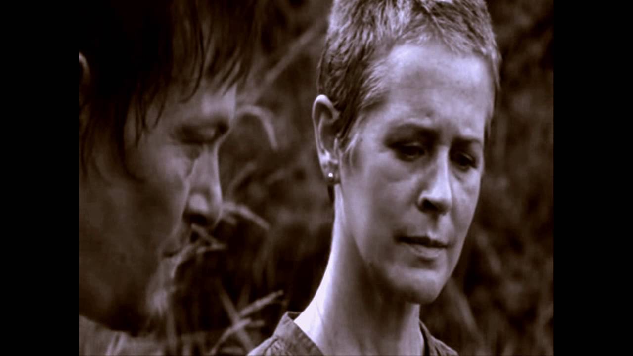Walking Dead ~ Knocking On Heaven's Door