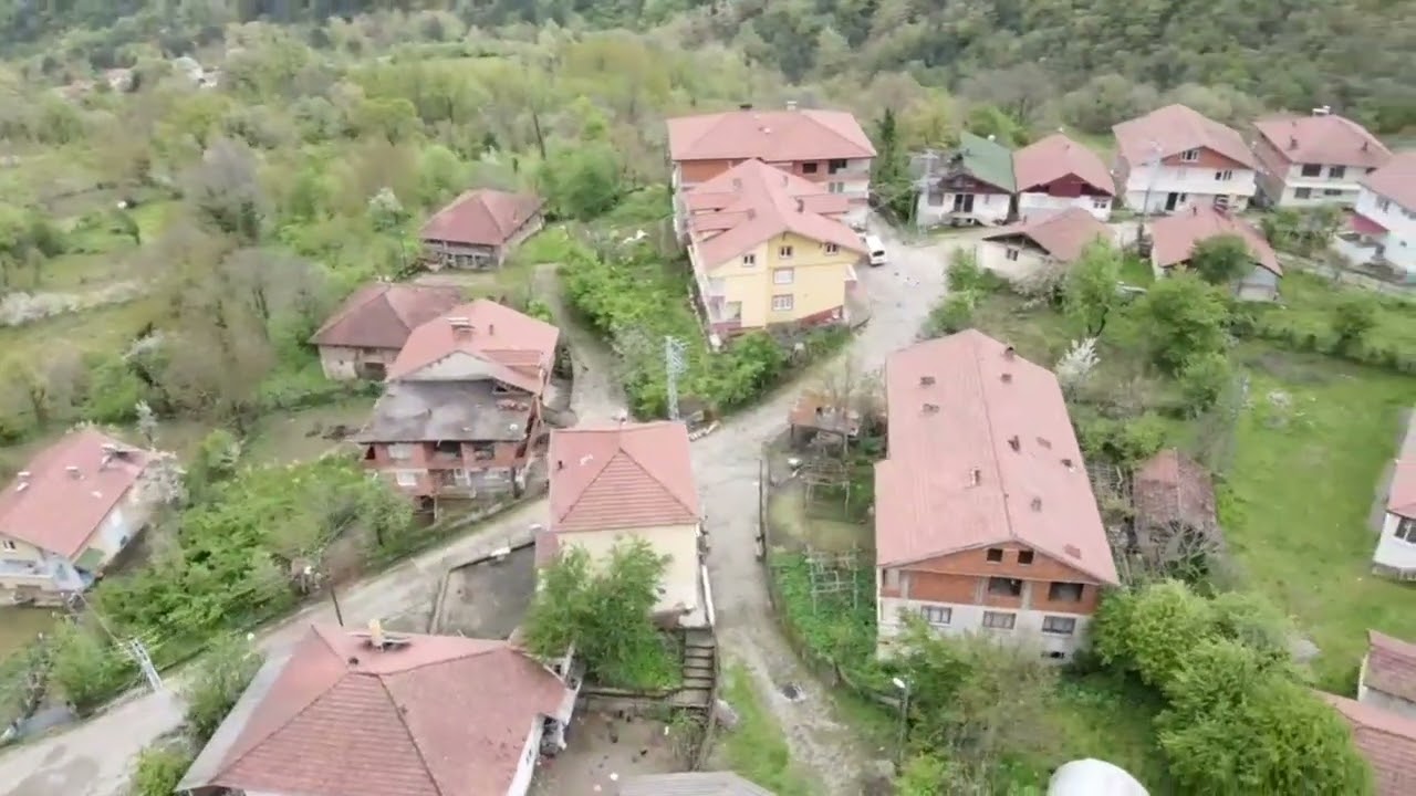 İSABEYLİ KÖYÜ CİCİBAŞOĞLU MAHALLESI..28/04/2023  ZONGULDAK RÜZGARI ENGİN KARAGÜLLE