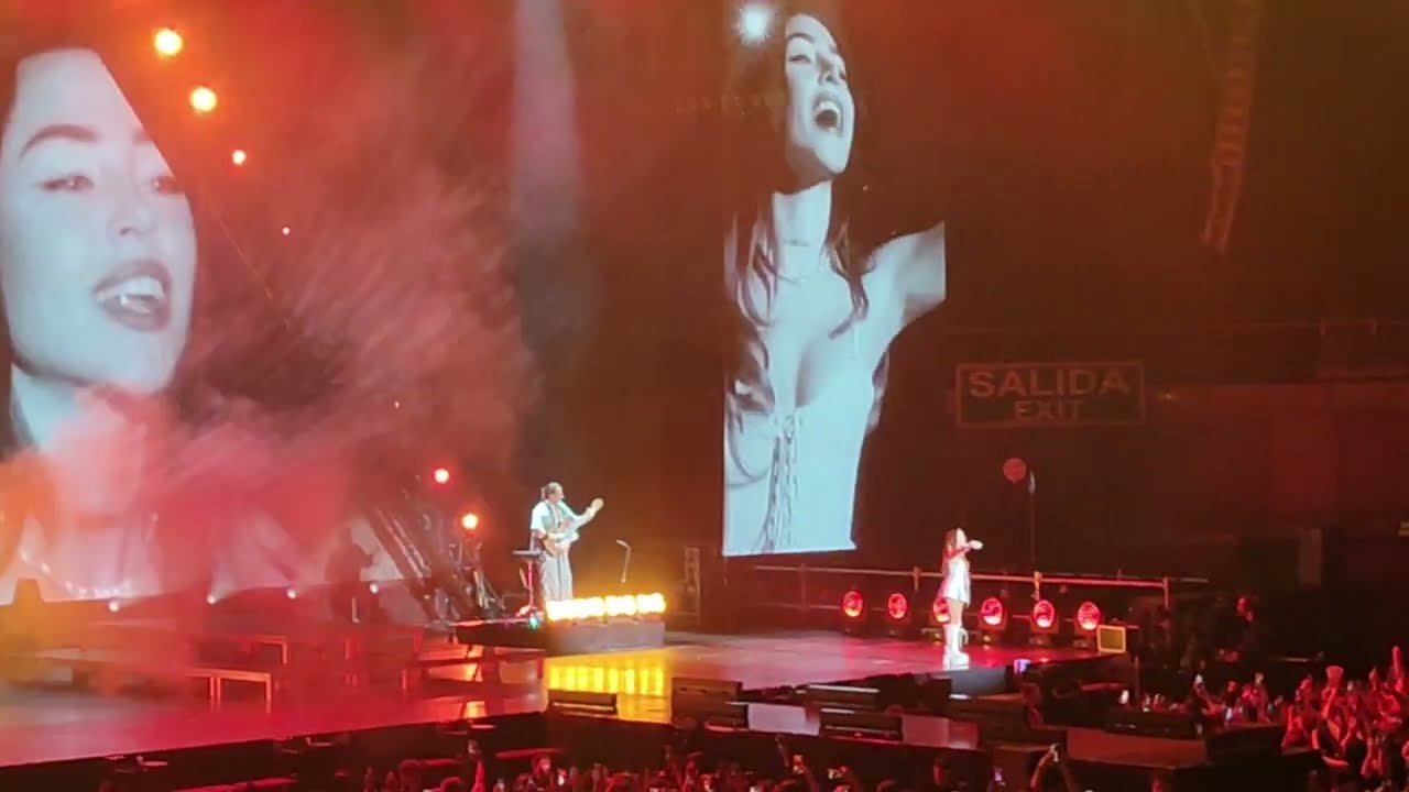CONCIERTO DE NICKI NICOLE 21/03/2024 MADRID WIZINK CENTER