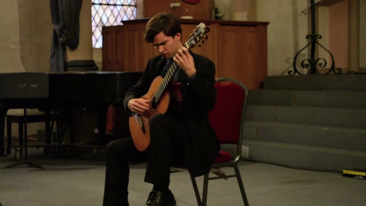 Mario Castelnuovo-Tedesco: Rondo, op. 129 (Cameron O'Connor)