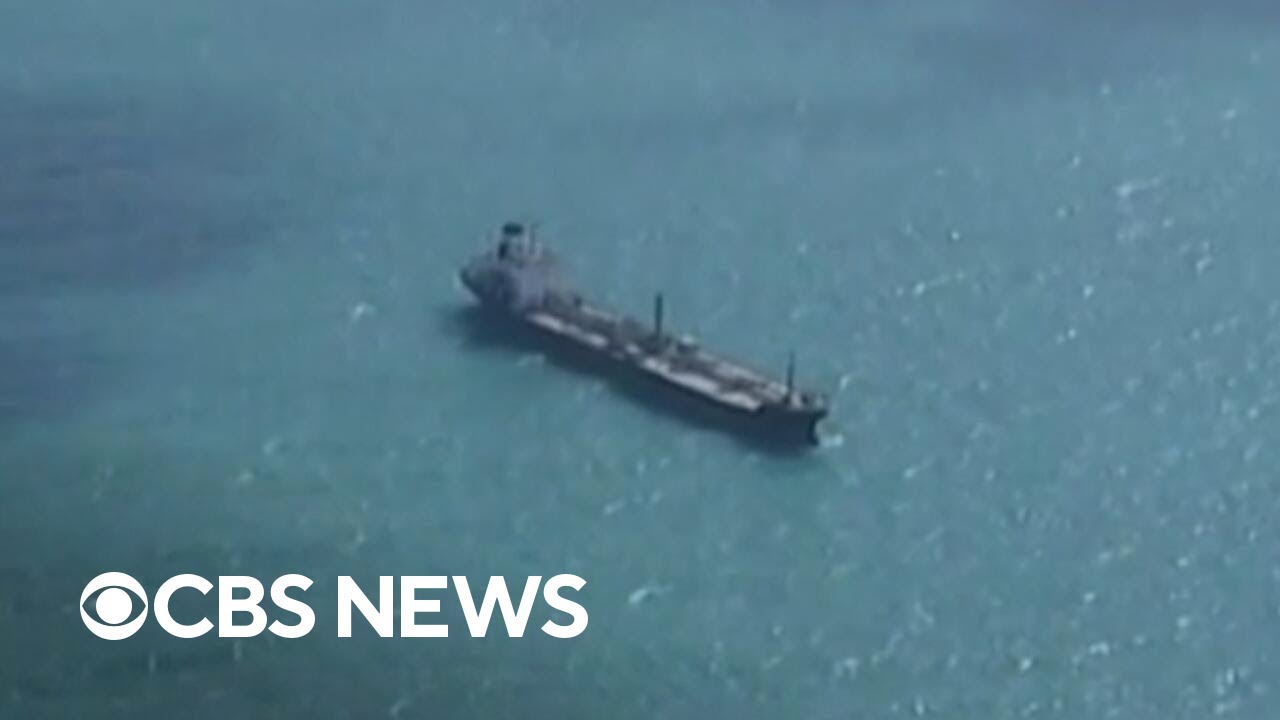 U.S. warships face Iranian assault in Strait of Hormuz