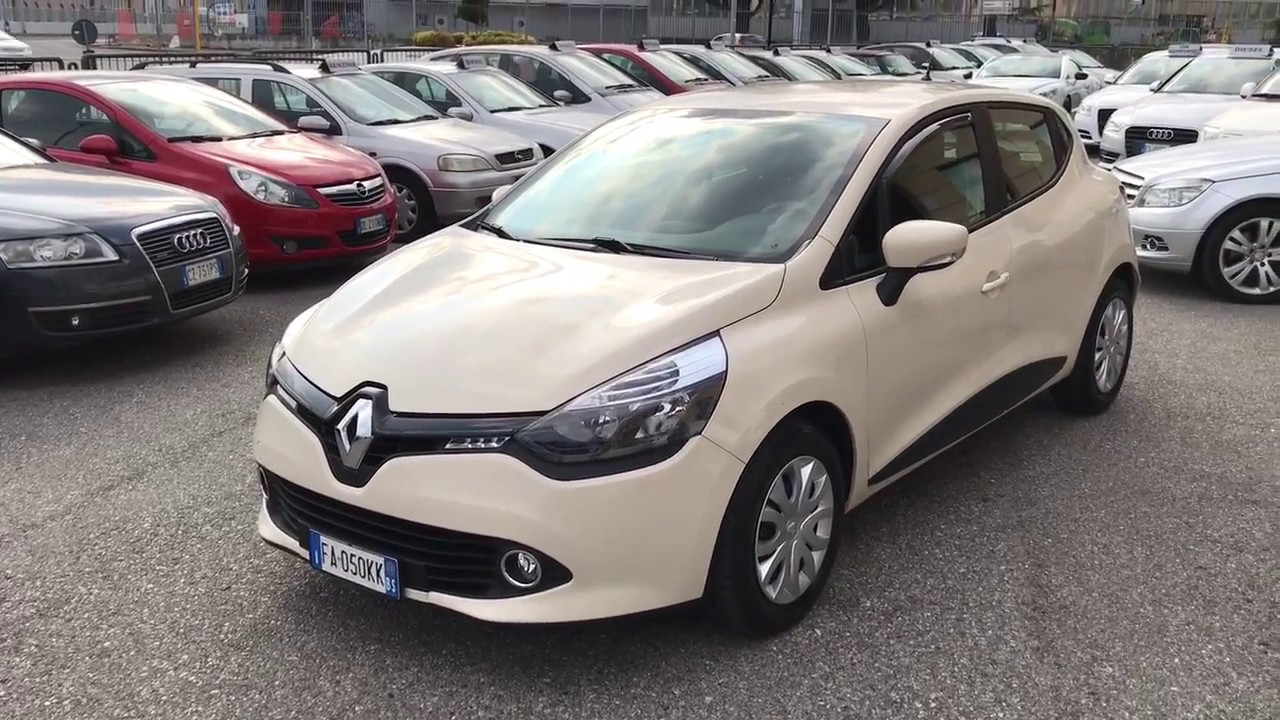 RENAULT CLIO LIVE 1.2 NEOPATENTATI 2015 USATA IN VENDITA A BRESCIA
