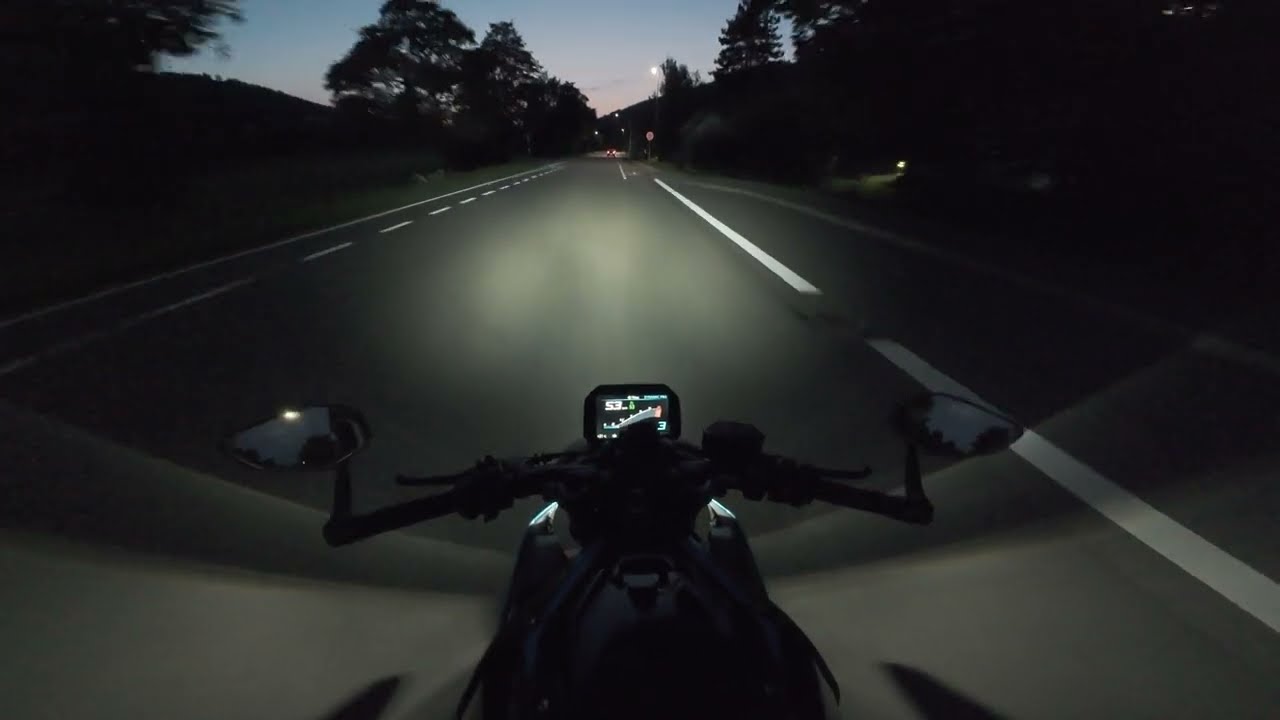 BMW S 1000 R | Night Ride | No Music