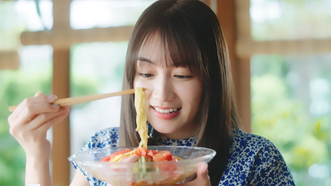 &ldquo;ウルトラ美女&rdquo;黒木ひかり、ミツカン「冷やし中華のつゆ」CMに　鈴木ジェロニモの「説明」芸に挑戦