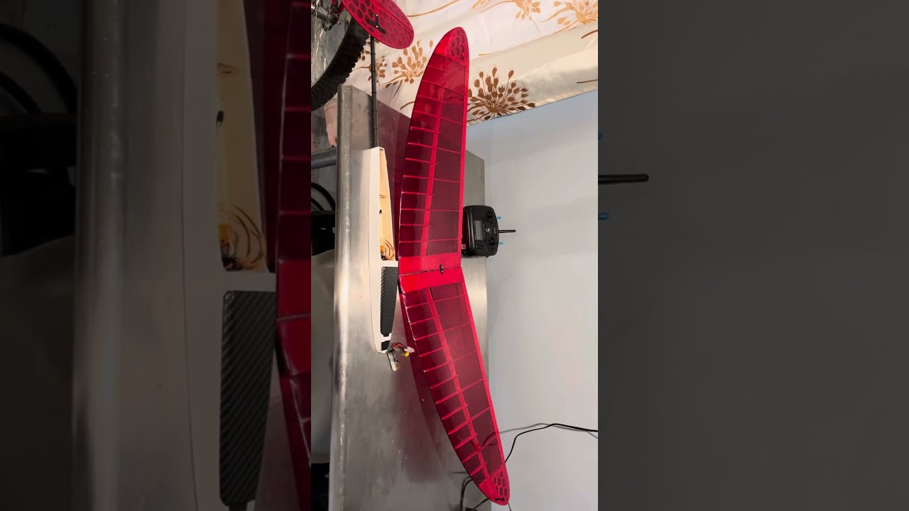Dancing Wings Windrunner FD12 DLG Glider review. Stay away! 