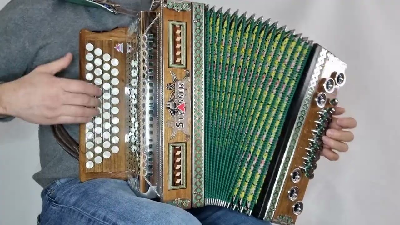 Steirische Harmonika Strasser Classic BEsAsDes