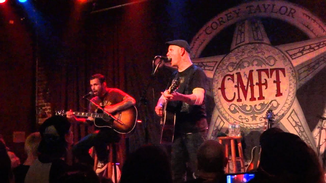 Corey Taylor-Burning Love- Elvis Cover(acoustic)