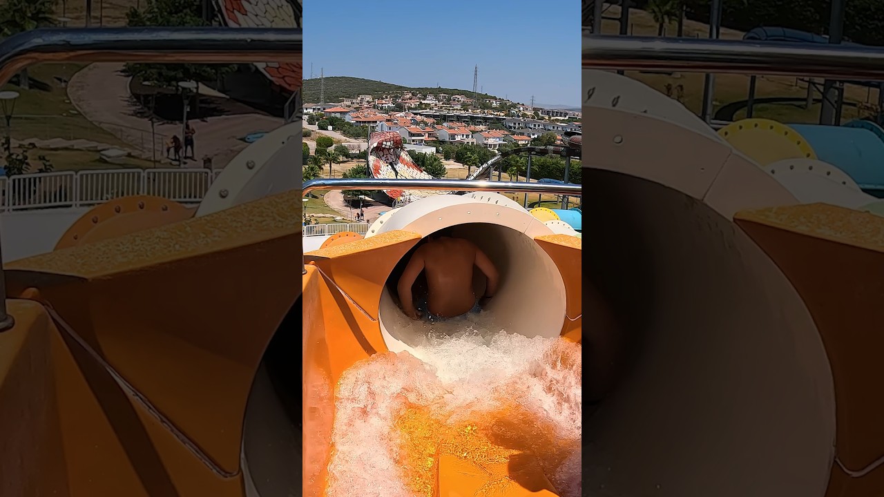 Space Bowl Water Slide at Oasis Water Park 💦😎#shorts #waterpark #waterslide