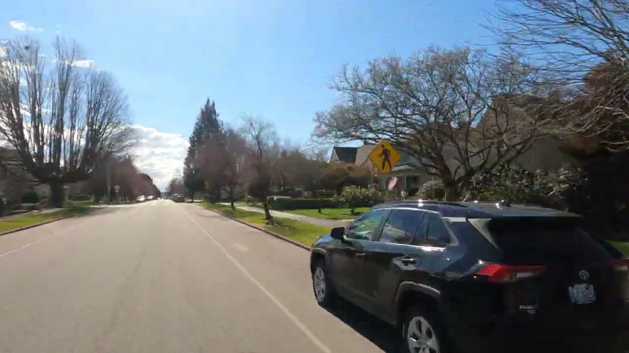 Everett Washington 4K Sunny Drive