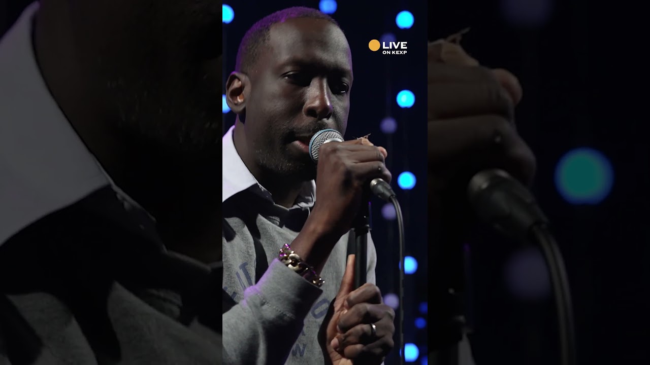 Des Demonas perform Live on KEXP