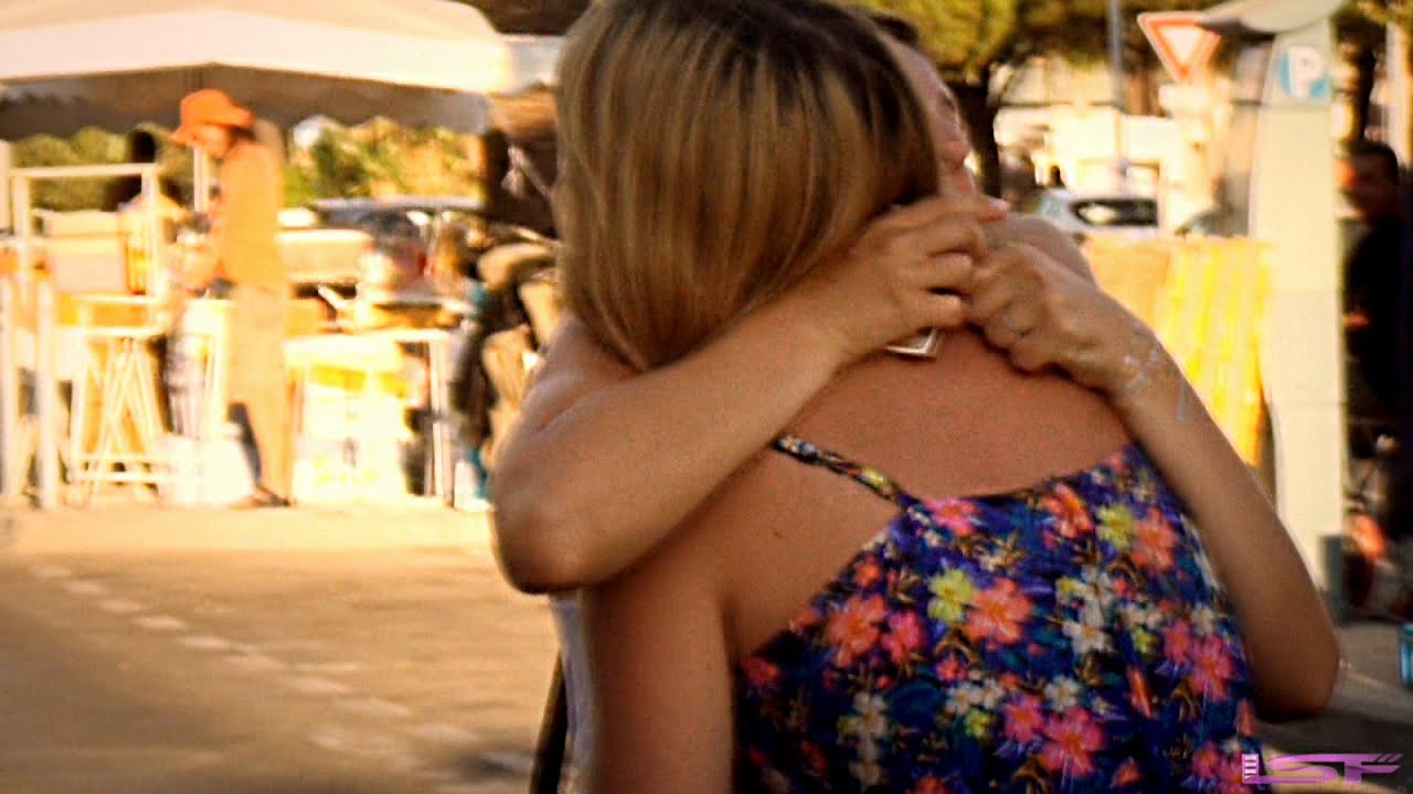 Amazing Free Hugs - France 2015