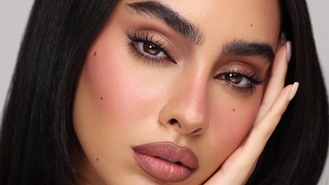 A MAUVE BRONZE COLOR STORY | Hindash
