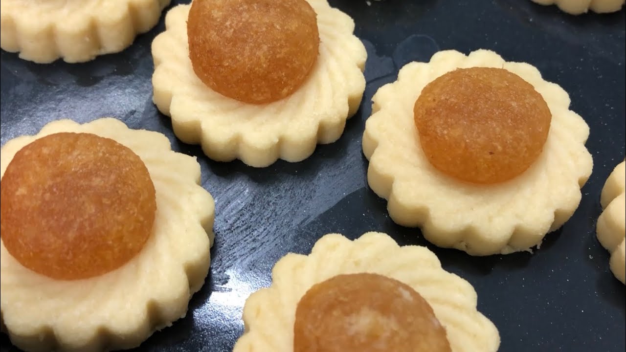 Pineapple Tarts / Kuih Tart