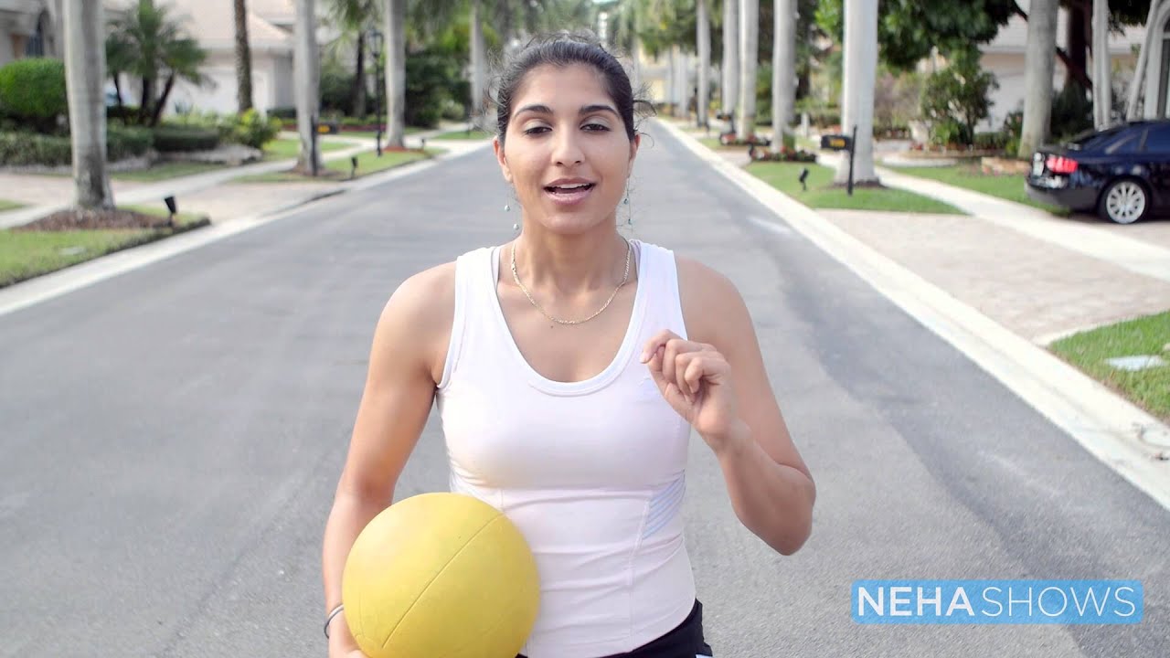 Top Medicine Ball Exercises For Tennis Players