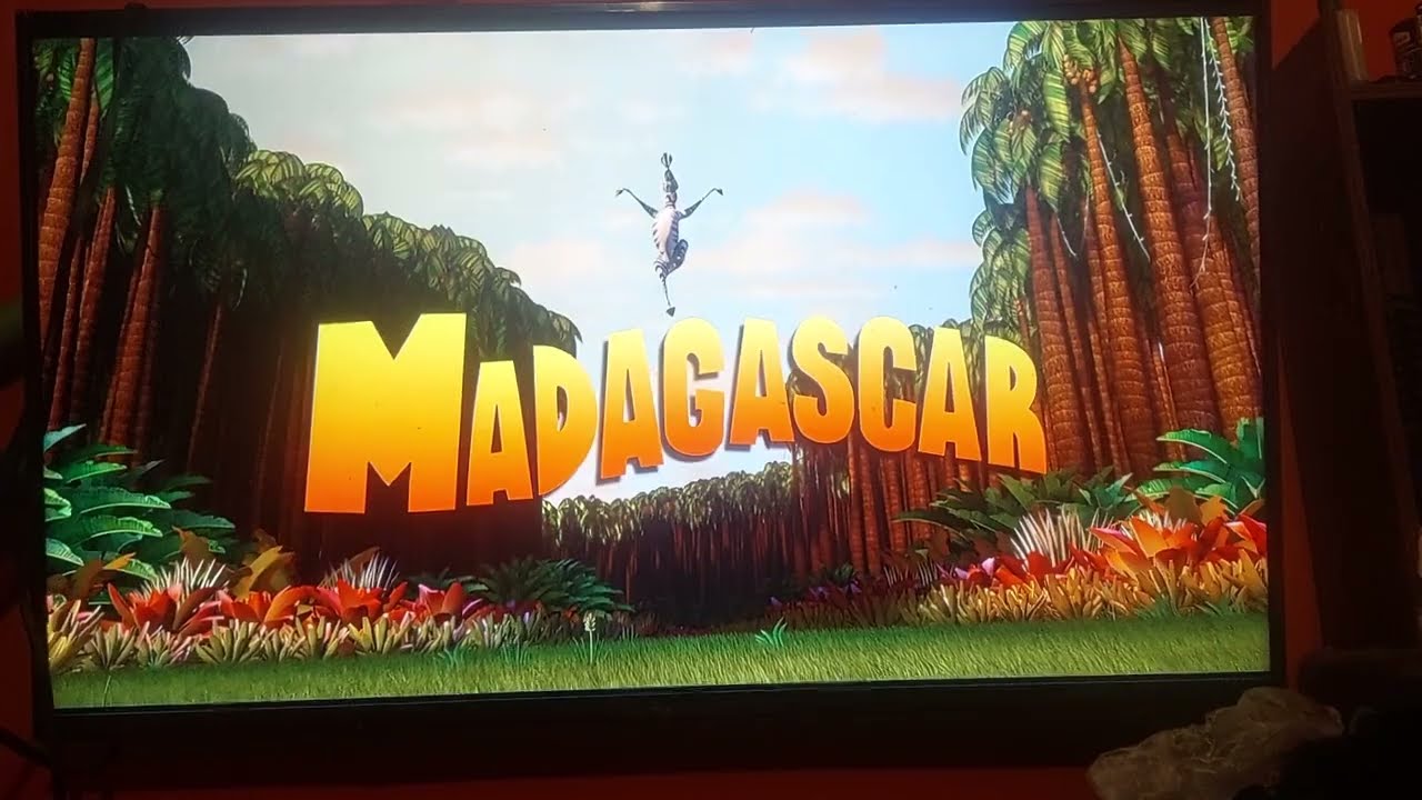 Opening Logos Madagascar (2005) DVS (Netflix Version)