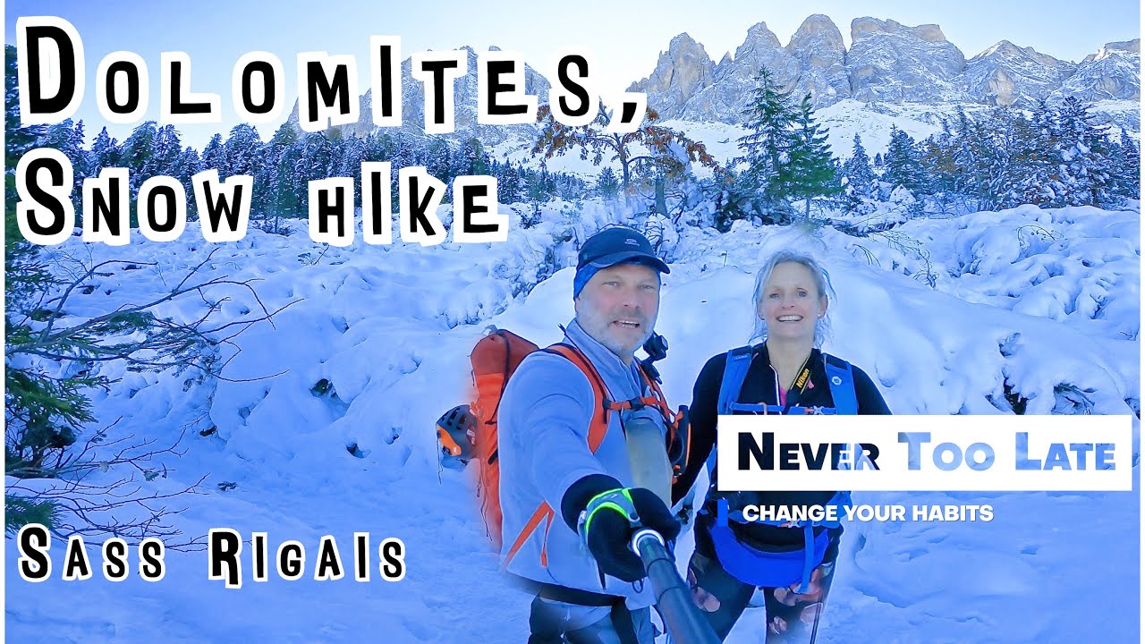 Snow hike in the Dolomites, Sass Rigais