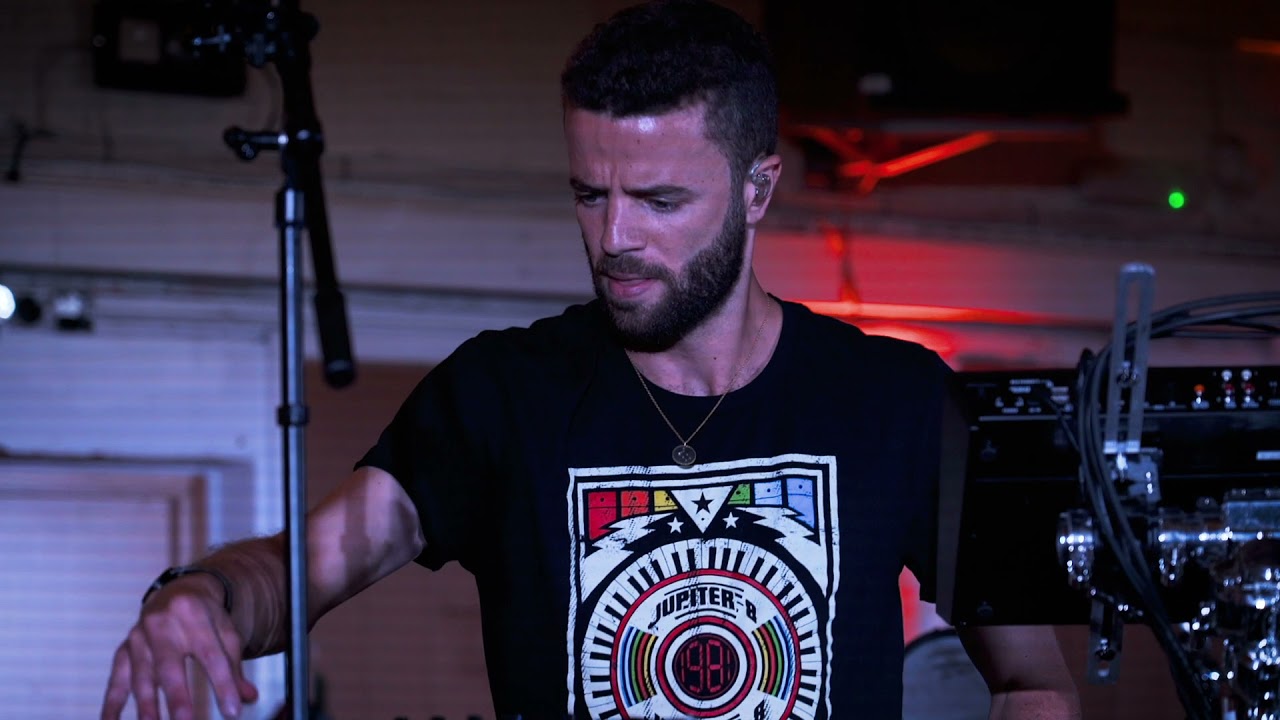 Youngr - Nightcrawling (LIVE FROM ABBEY ROAD STUDIOS)
