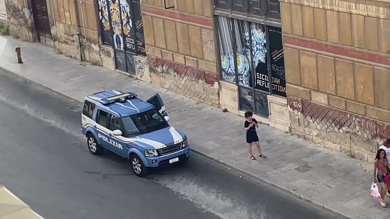 [PALERMO] RANGE ROVER UOPI SUV POLIZIA DI STATO ZONA CENTRO
