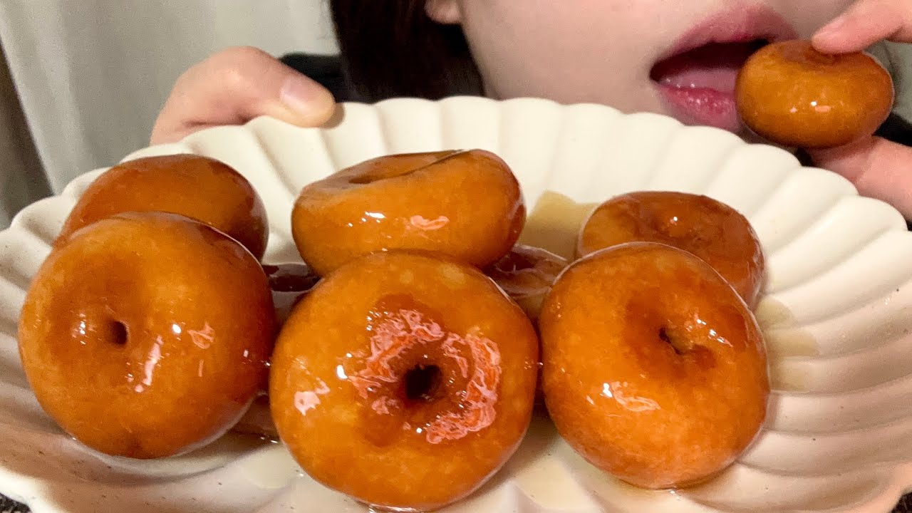 【咀嚼音ASMR】韓国デザートケソンジュアク咀嚼音🍯｜Korean Dessert ASMR｜개성주악 먹방