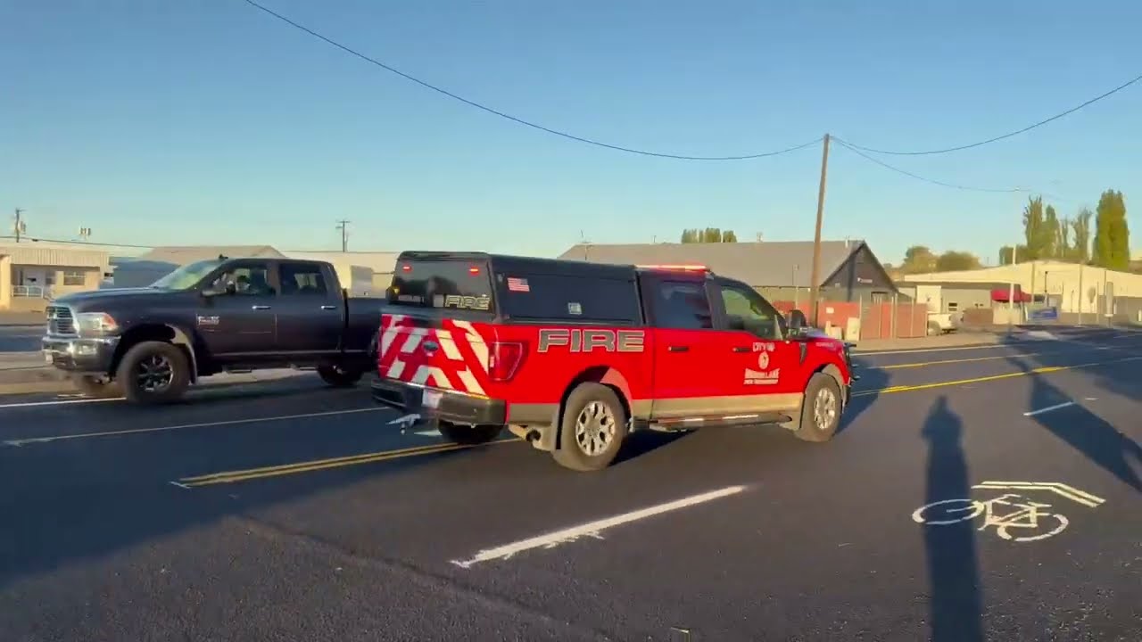 Moses Lake Fire Department Medic 1 & Battalion 1 Responding to an ALS-Diabetic Problem