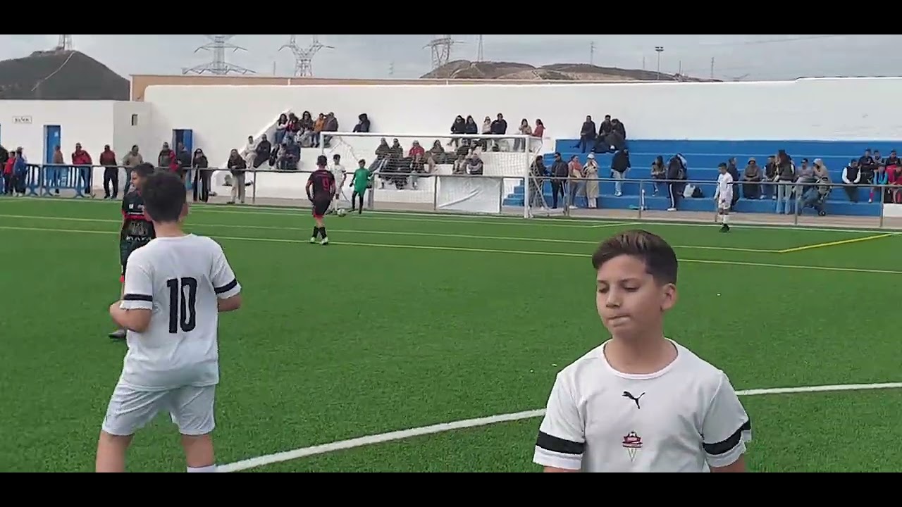 Cuevas C F    La Cañada
