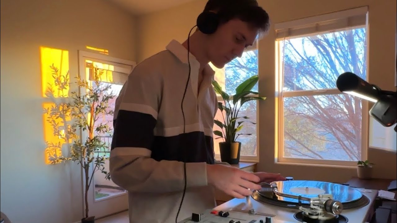 Sunset Techno Vinyl Mix | Dark Hypnotic Groove (1 Hour 48 Min Set)