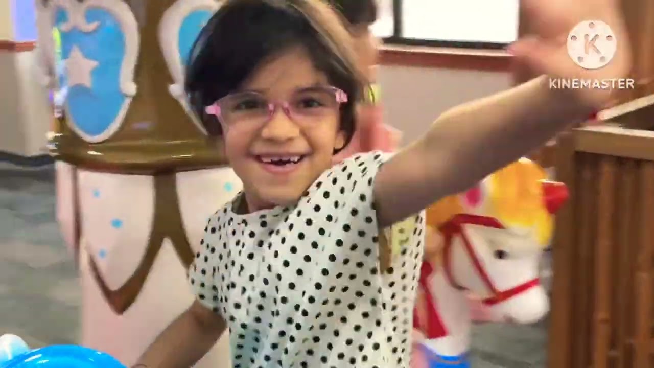 رحنا Chuck E Cheese’s لعبنا و رقصنا
