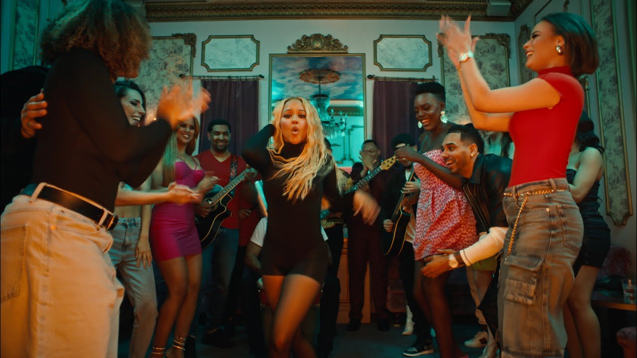 Kat Deluna - 