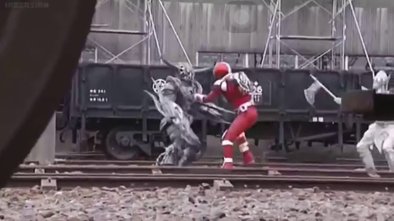 Kamen rider faiz ( final form ) vs two orphnock