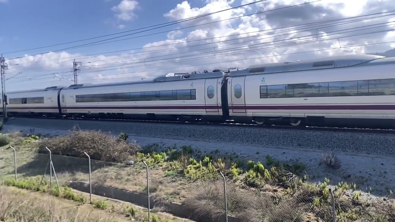 Renfe Ave s103 Por Llinars del Valles en slow motion