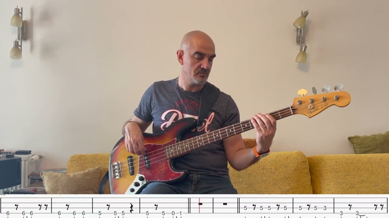 Amy Winehouse - Back to Black (bass cover with tab)