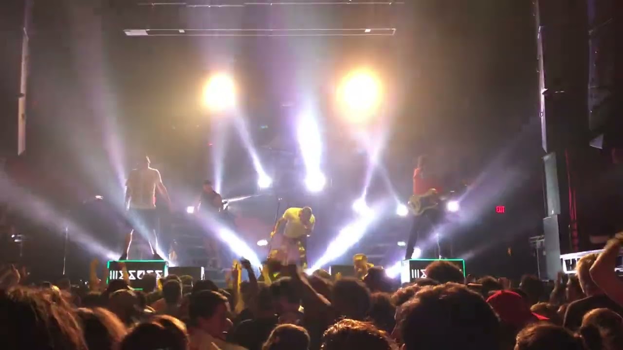 Issues - Flojo (Live) - Headspace Tour