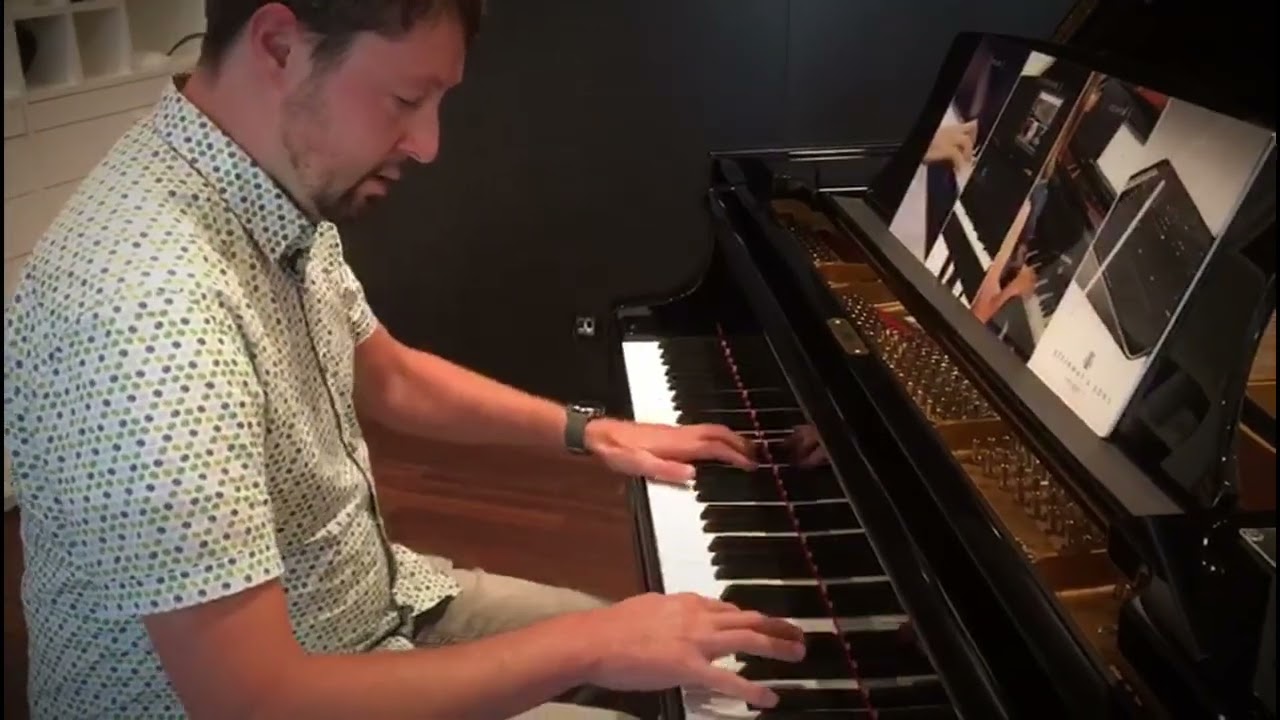 Chopin on a €230.000 Steinway Spirio!