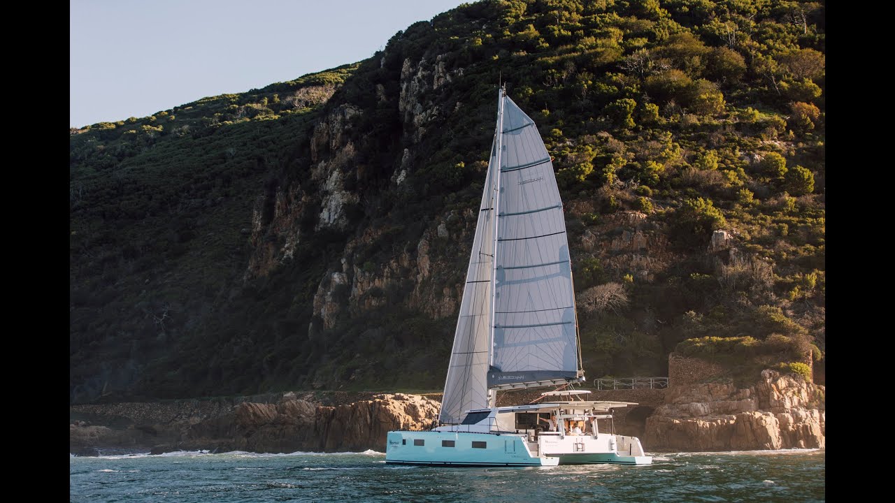 Vision 444 ES Walk Through : Episode 2 : Galley, Saloon and Nav Area