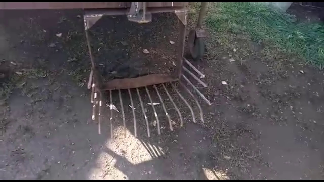 Картофелекопалка на ЮМЗ(без токарных работ)