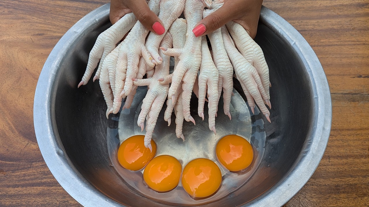 Tasty Deep Fried Chicken Feet Recipe / Crispy Chicken Feet Cooking and Eating