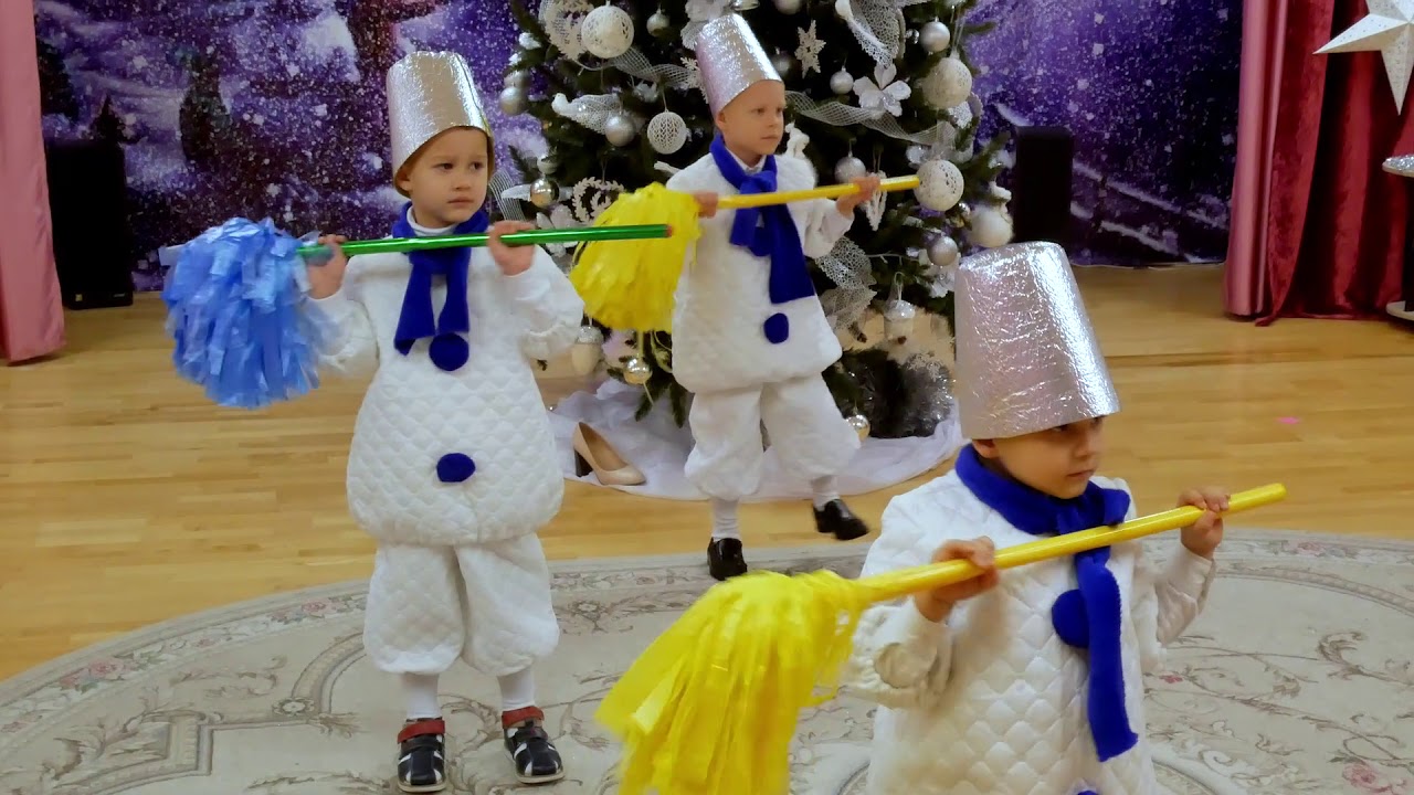 Новогодний утренник.Танец снеговиков.NICK-VIDEO studio.