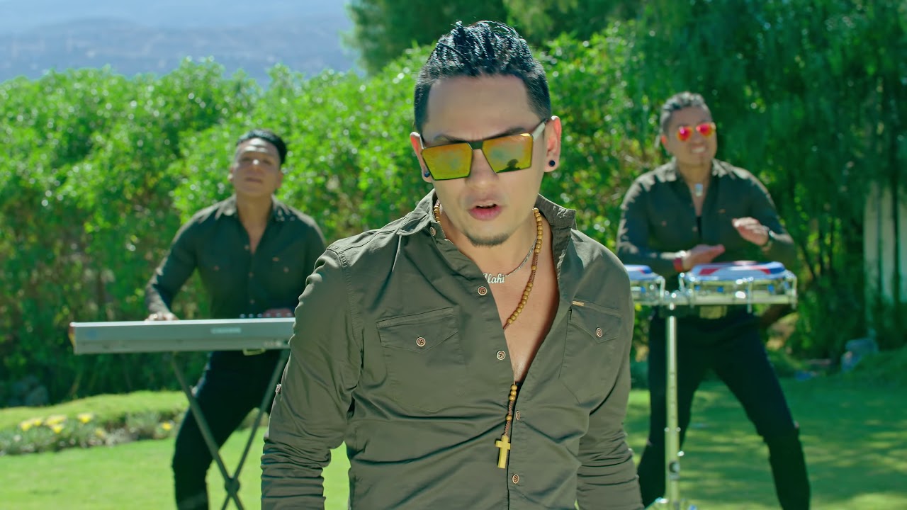 Chicha con Clase   Esc&uacute;chame Video Oficial   eMotion Studios 2018