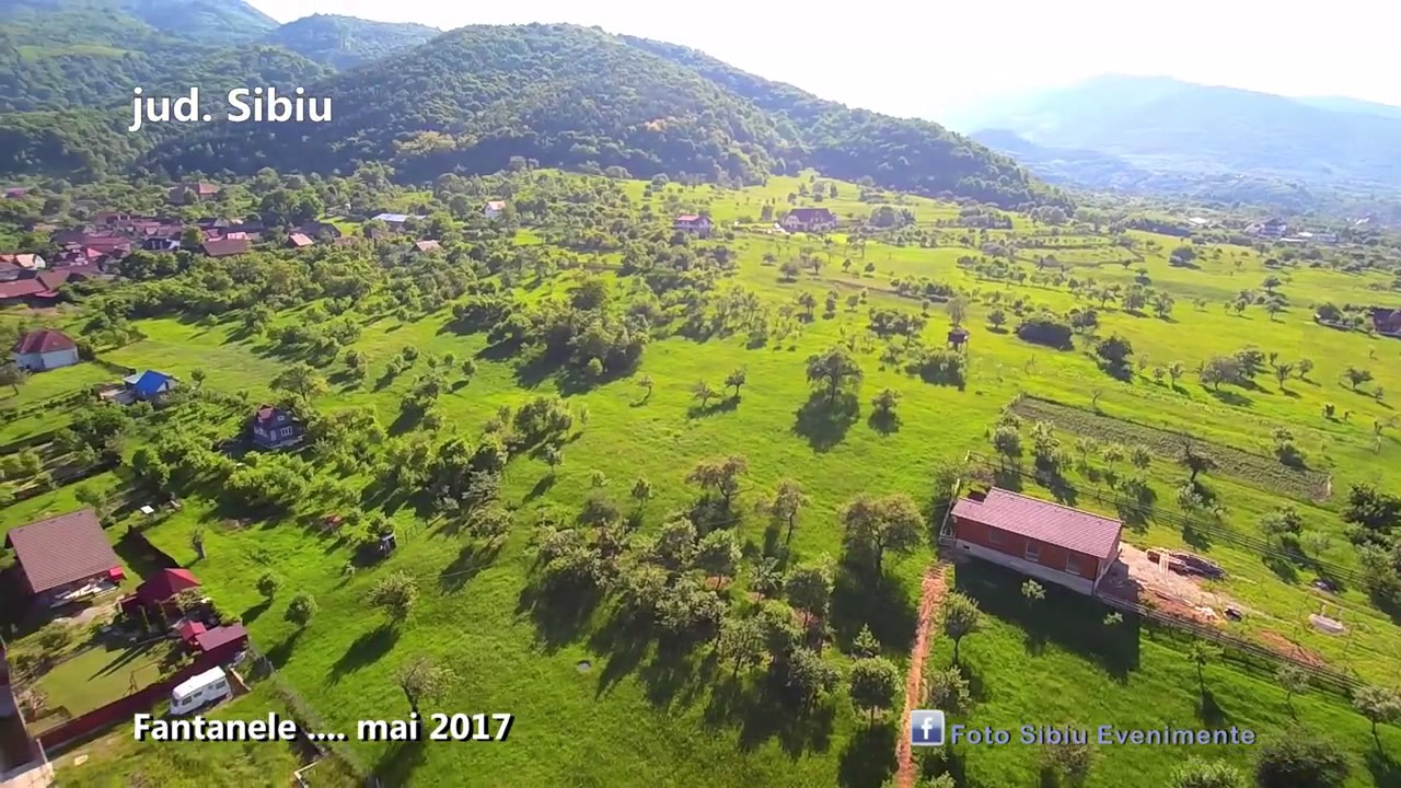 din frumusetile jud. Sibiu....Fantanele, locul înconjurat de culmi montane