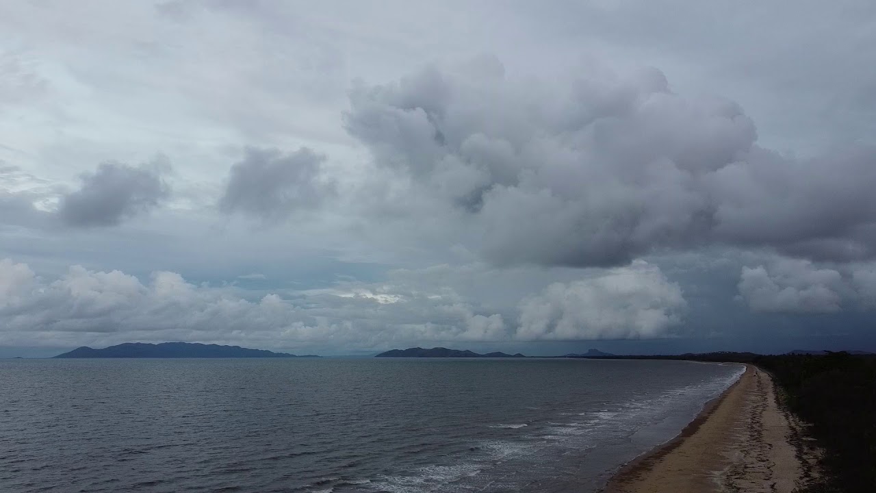 HD Drone Footage of Saunders Beach, Townsville